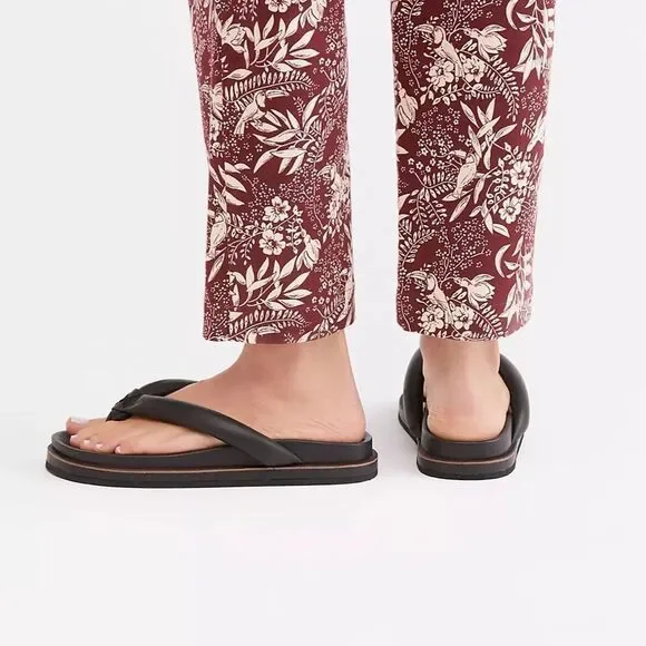 NWT Free People Lena Footbed Sandals In Black